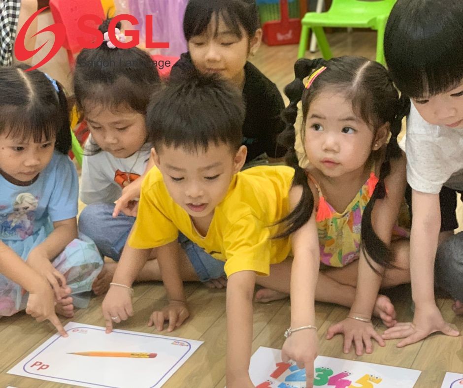 Rèn luyện kỹ năng lãnh đạo cho trẻ